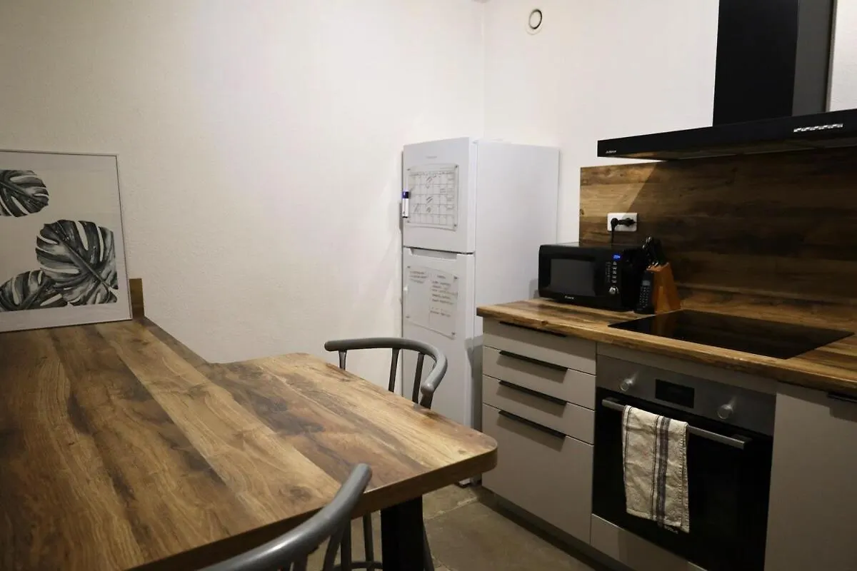 Ground Floor , Cocoon Garden , Parking , Ac Apartment Vallauris 0*,  France