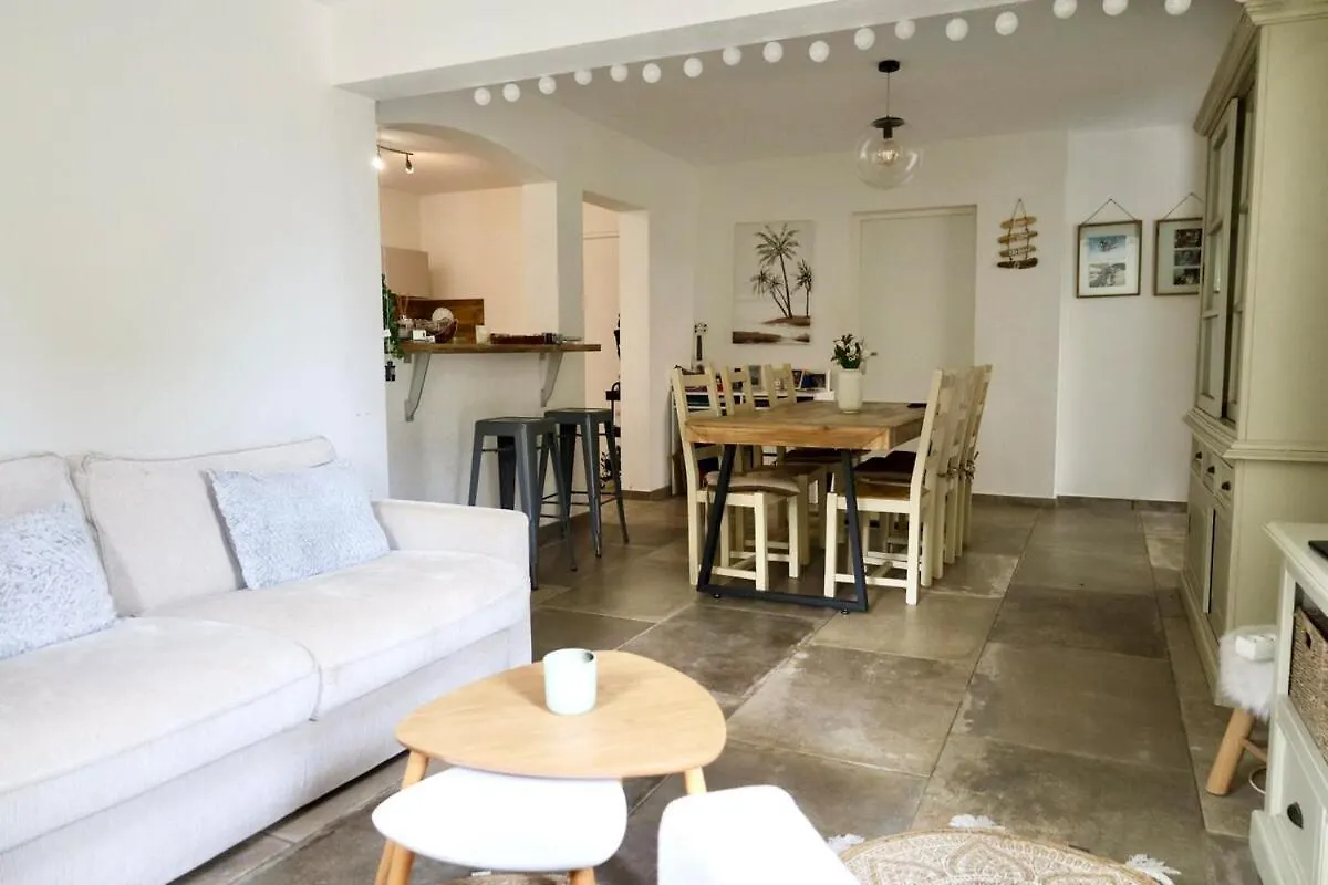 Ground Floor , Cocoon Garden , Parking , Ac Apartment Vallauris France