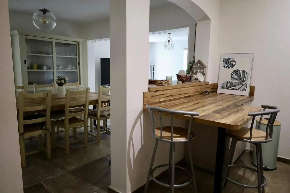 Ground Floor , Cocoon Garden , Parking , Ac Apartment Vallauris