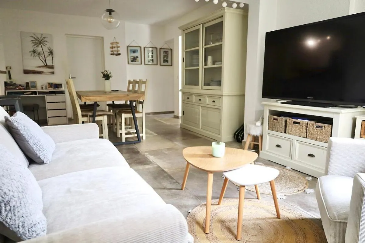Ground Floor , Cocoon Garden , Parking , Ac Apartment Vallauris